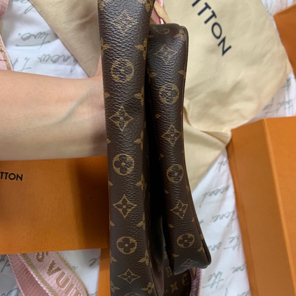 Louis Vuitton MULTI POCHETTE ACCESSOIRES - Picture 4 of 12